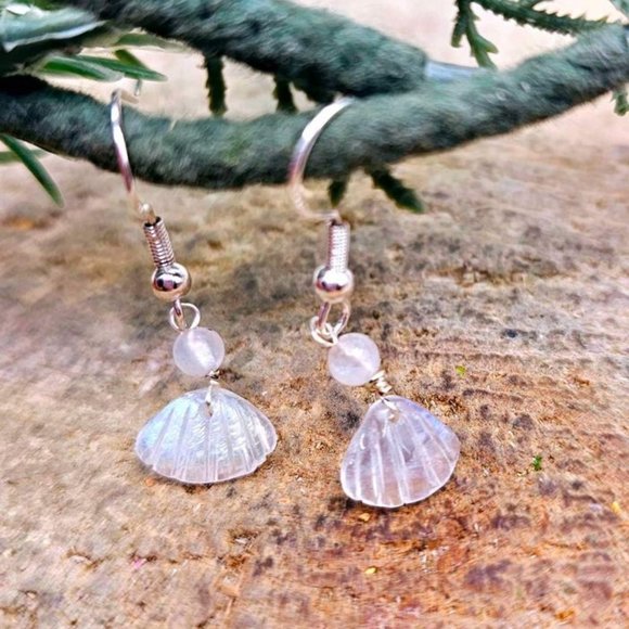 Beautiful Nature Moonstone Flashy Hand Carved Shell S925 Dangle Earring - Picture 4 of 10